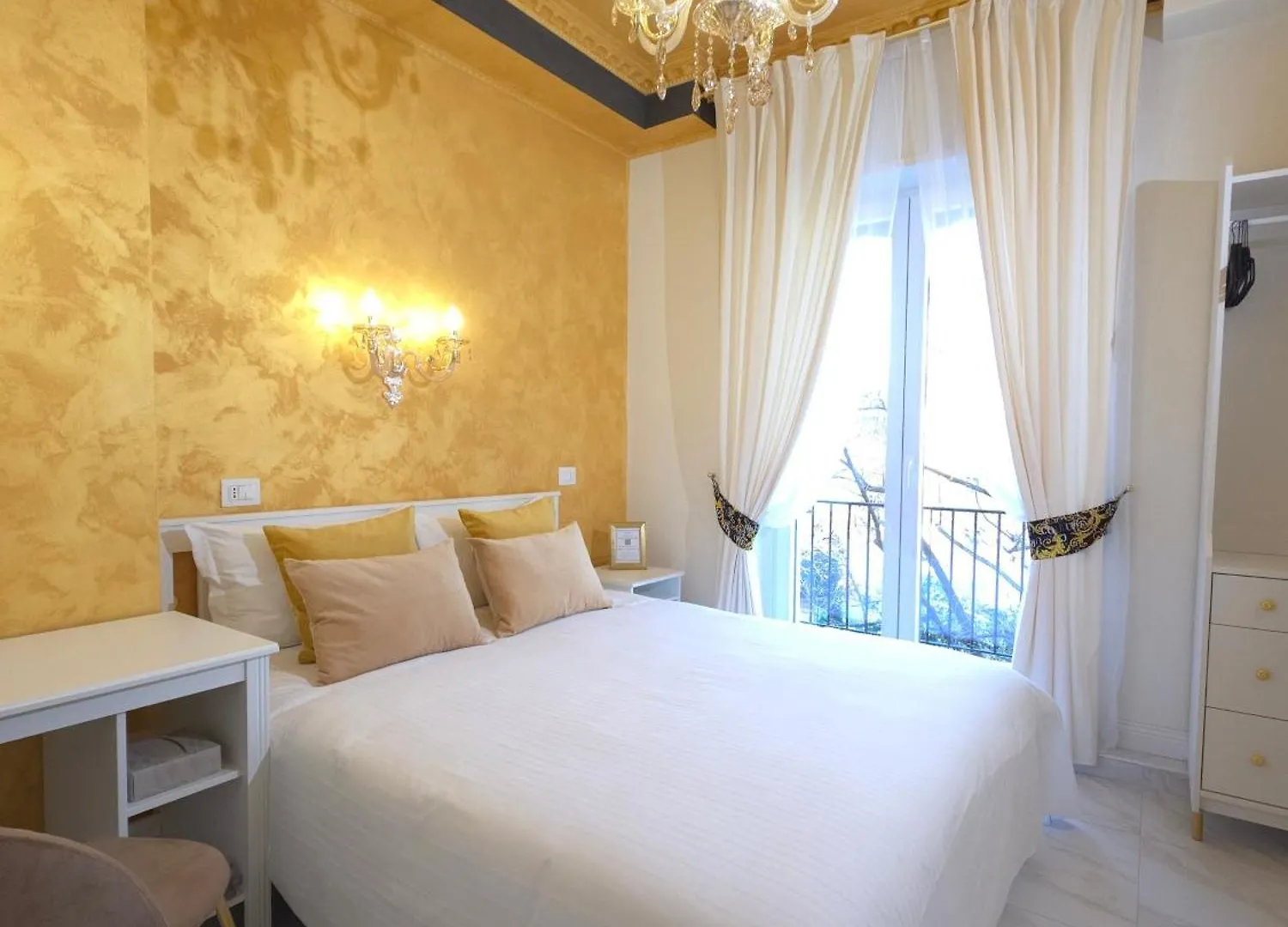 Aparthotel Brands 4 Rooms Verona